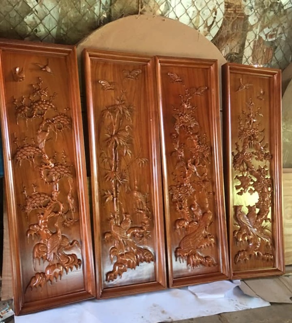 Tranh tứ quý gỗ tại Trọng Tín